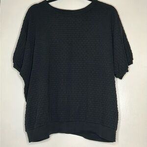 DonnKenny Classics Women's Vintage Black Textured Knit Short Sleeve‎ Top Size L